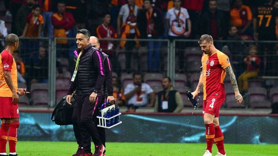 Galatasaray'da Serdar Aziz şoku!