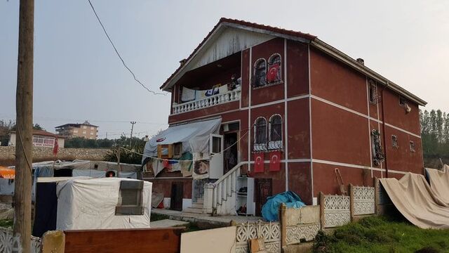 Üç katlı villaya 'Kaşıkçı' baskını