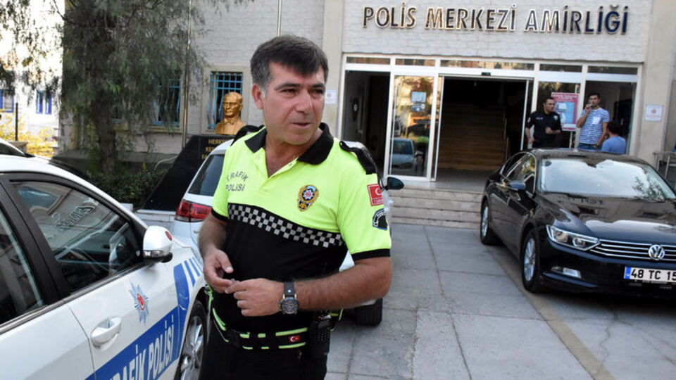 Türkiye'yi sarsan görüntünün ardından o polis konuştu