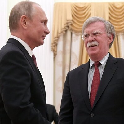 Putin’den Bolton'a: “ABD armasındaki zeytinleri kartal mı yedi?”