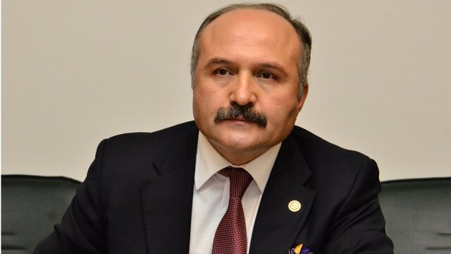 Erhan Usta kimdir?