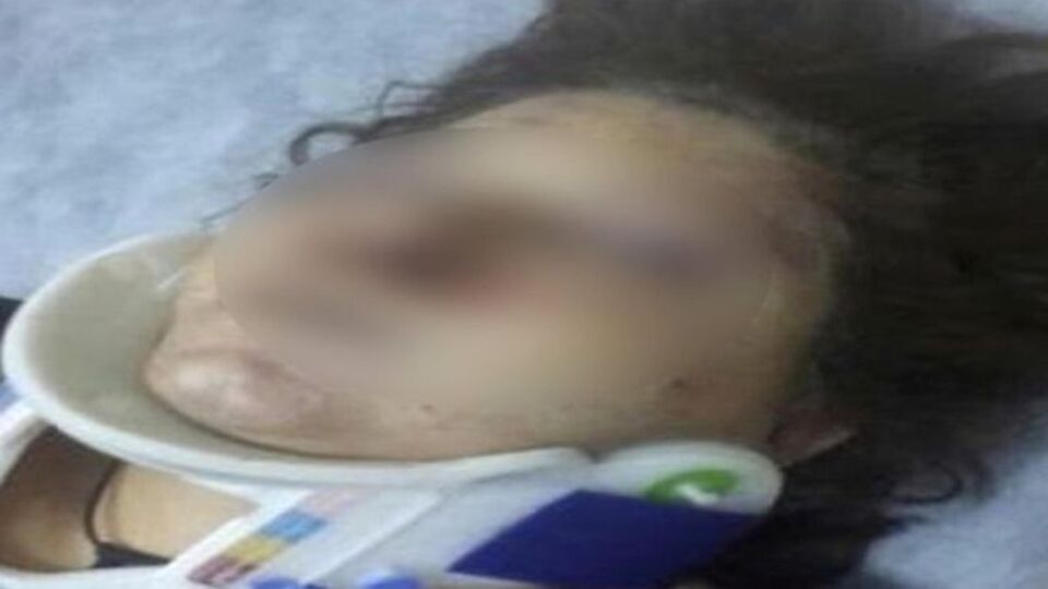 Bu nasıl vahşet! Eşinin el ve ayaklarını bağlayıp dövdü!