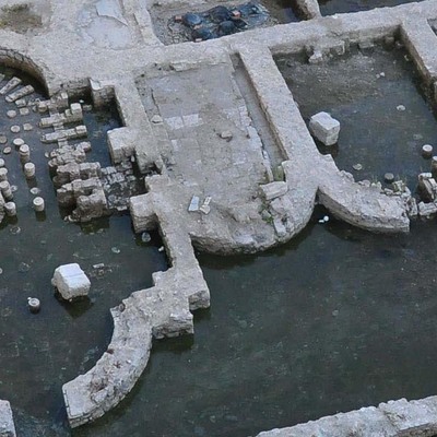 "İmparatorluk salonu" çıktı