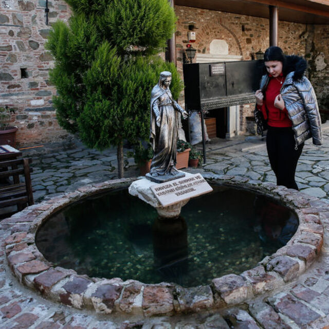 Kilise bahçesindeki dilek havuzuna kamulaştırma kararı!