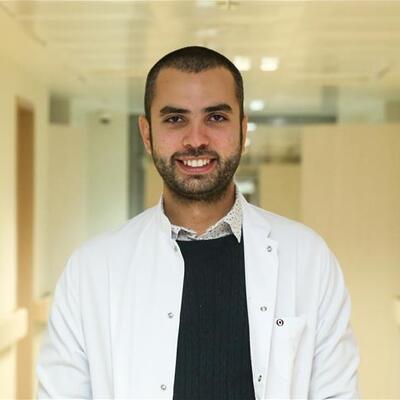 Doğduğu hastanede şifa dağıtıyor