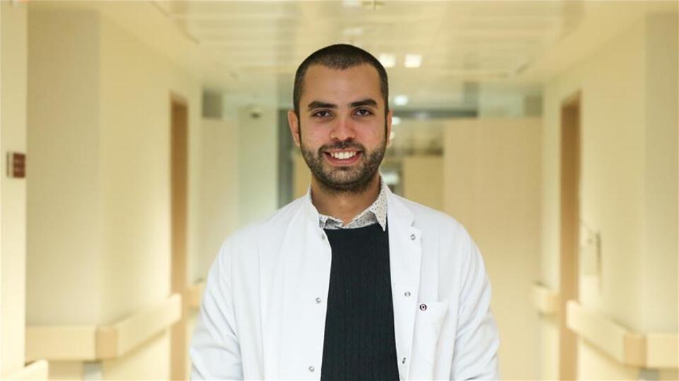 Doğduğu hastanede şifa dağıtıyor