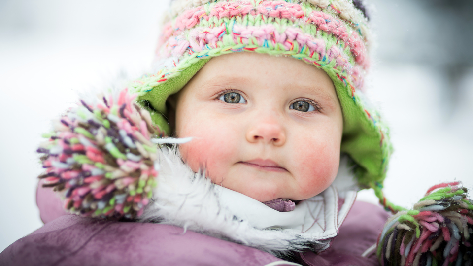 Bebekleri giydirirken dikkat edilmesi gereken 10 kural