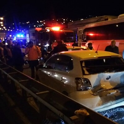 Kocaeli'de zincirleme kaza: 16 yaralı