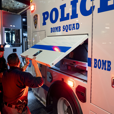 ABD'de 10 bombalı paketin ardından 2 şüpheli paket daha!