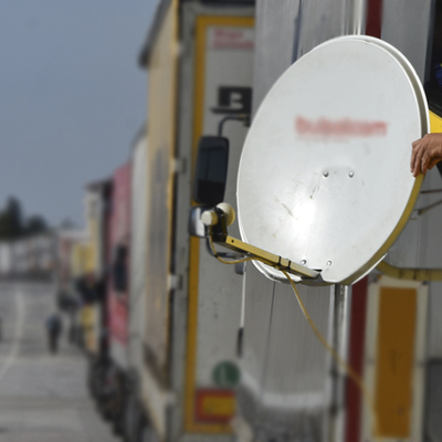 10 kilometreye ulaşınca! Canı sıkılmasın diye...