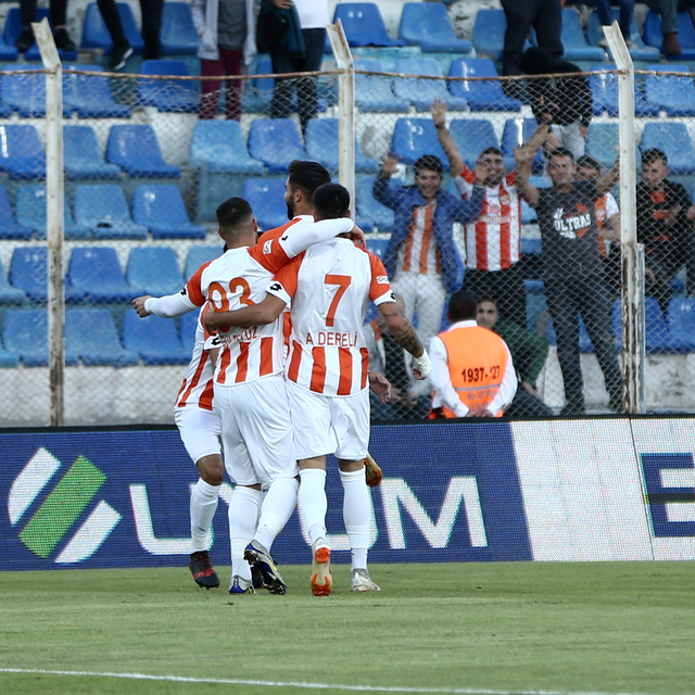 Adanaspor 4 golle!