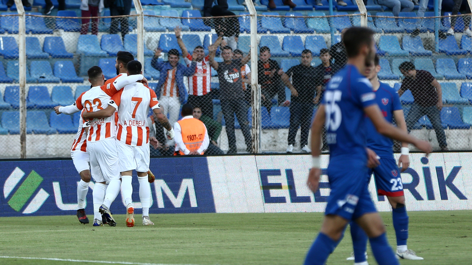 Adanaspor 4 golle!