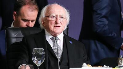 İrlanda'da Higgins yeniden cumhurbaşkanı seçildi