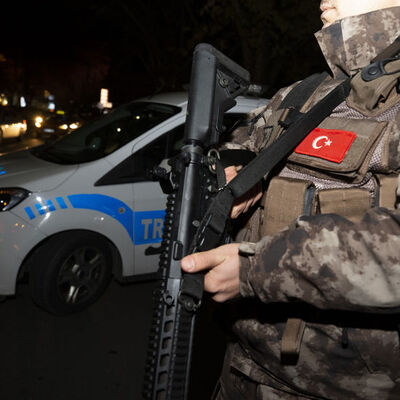 Türkiye genelinde dev operasyon! Bin 727 kişi yakalandı