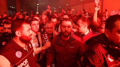 Galatasaray'a taraftar morali