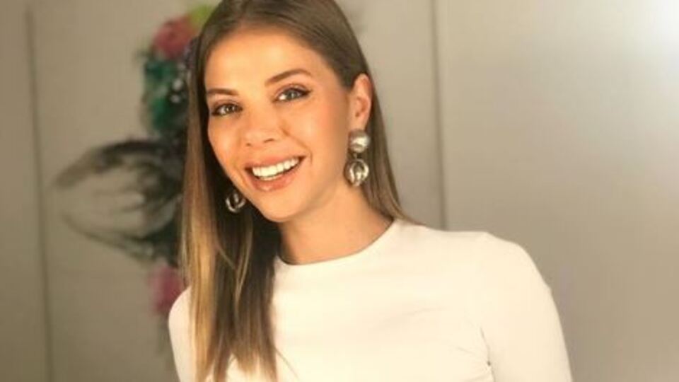 Esra Eron, Hakan Ural'dan şiddet gördüğünü söyleyerek Gel Konuşalım'dan ayrıldı