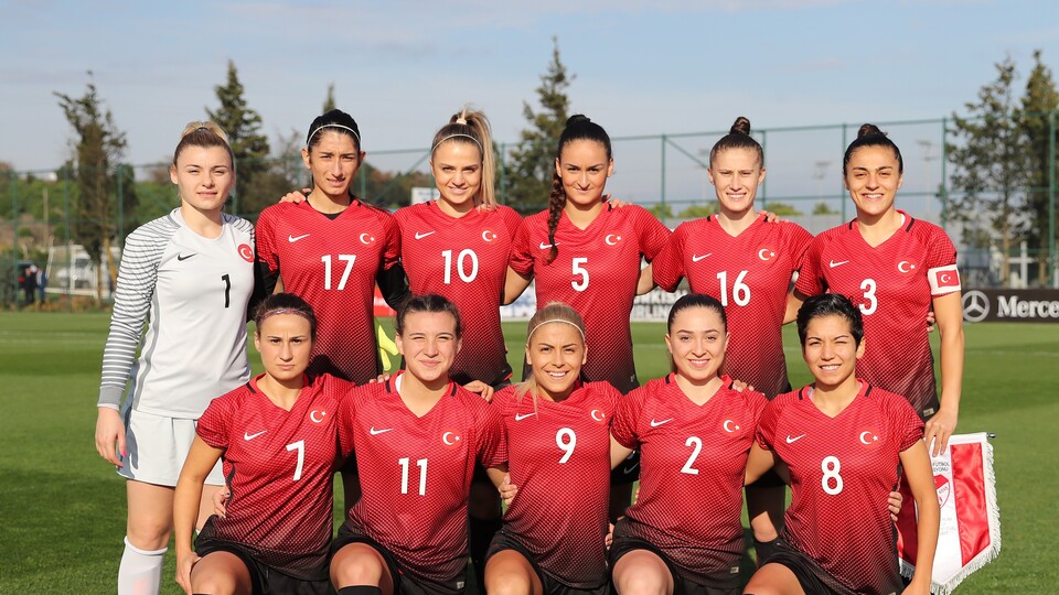 A Milli Kadın Futbol Takımı'nın aday kadrosu açıklandı
