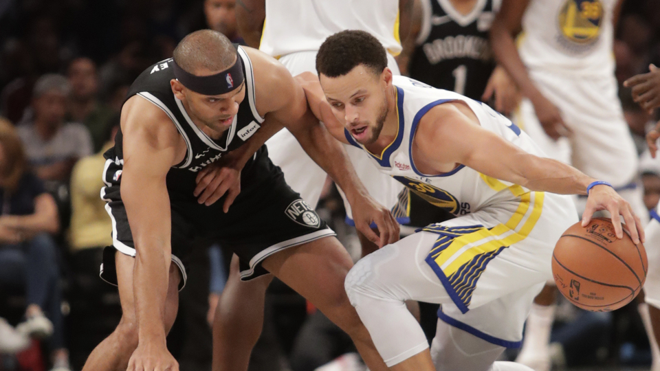 Curry'den bir rekor daha