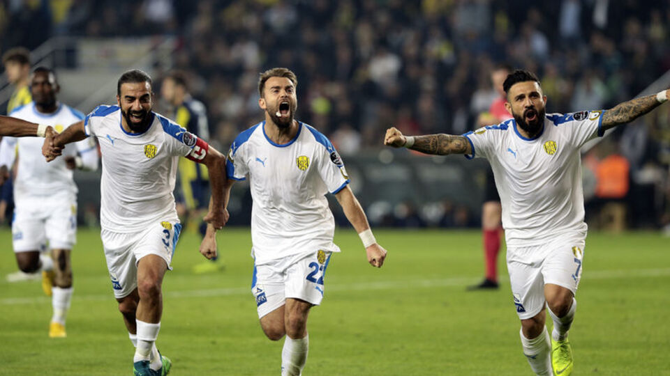 Frey ve Jailson parasına Ankaragücü!