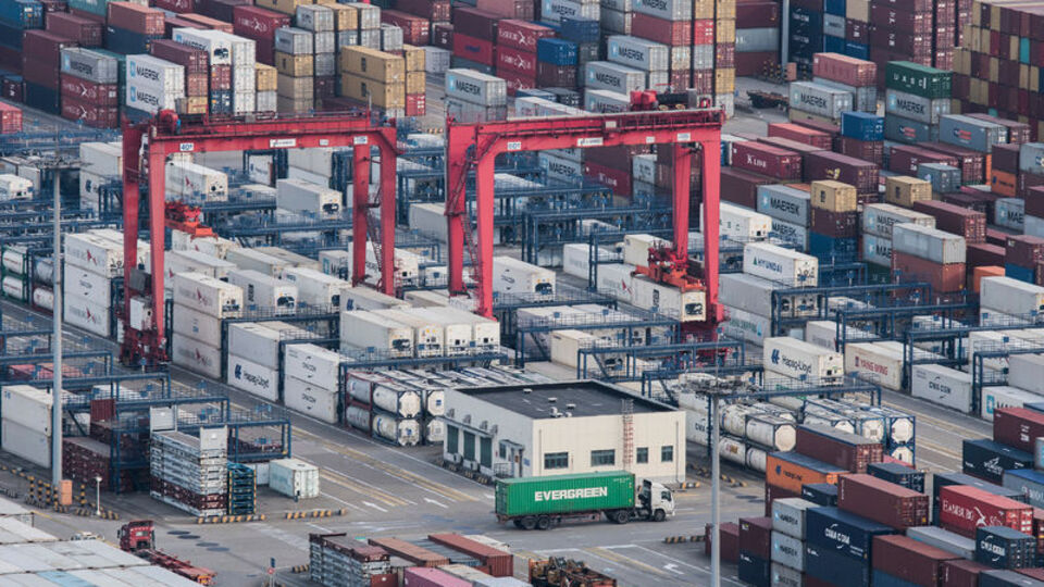 Dış ticaret açığı Eylül'de yüzde 77.1 azaldı