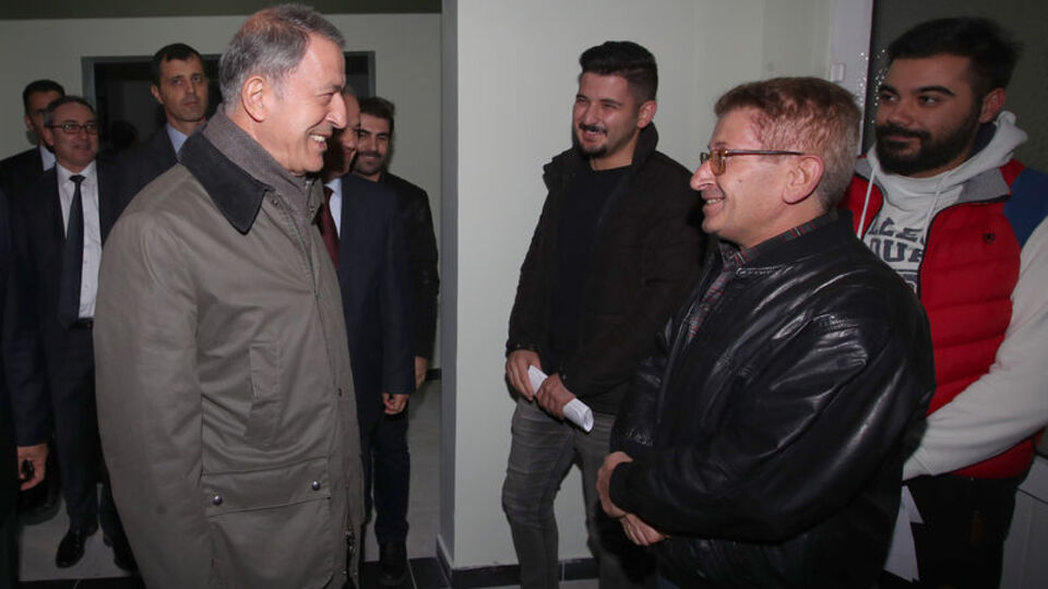 Akar'dan askerlik şubesine sürpriz denetim!