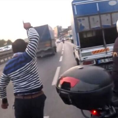 Sürücünün çılgına döndüğü anlar!