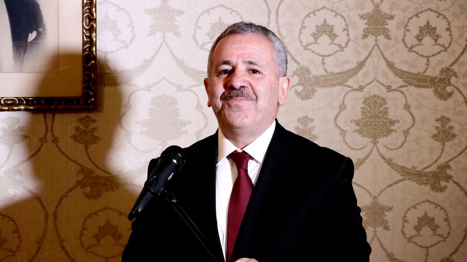 Türkiye'nin Lahey Büyükelçisi resmen göreve başladı