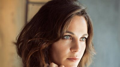 Tülin Özen kimdir?