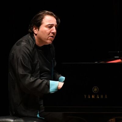 'İzmir Süiti'ni yılda 120 kez çalacak