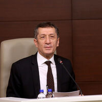 Öğretmenlere yüksek lisans zorunluluğu geliyor