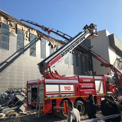 Ölümden kurtarmak için zamanla yarıştılar