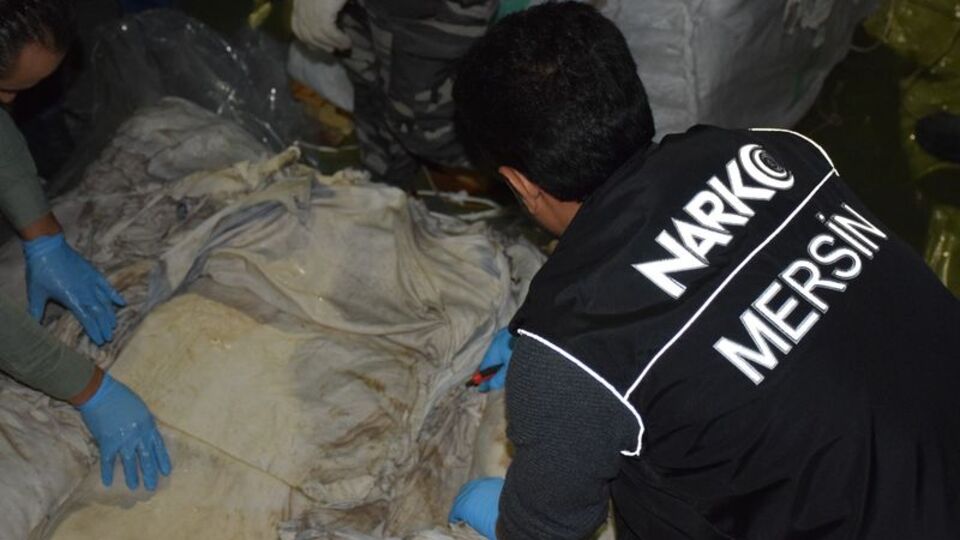 Koyun postundan 3.1 milyon "hap" çıktı! Piyasa değeri 31 milyon lira!