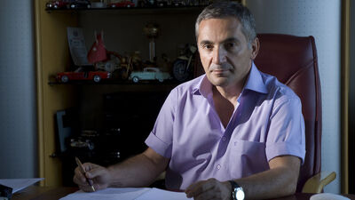 Vergi listesinin 9'uncu sırasındaki Şükrü Avşar kimdir?