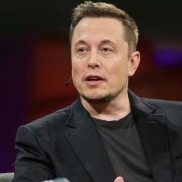 Elon Musk'tan Suudi Arabistan kararı