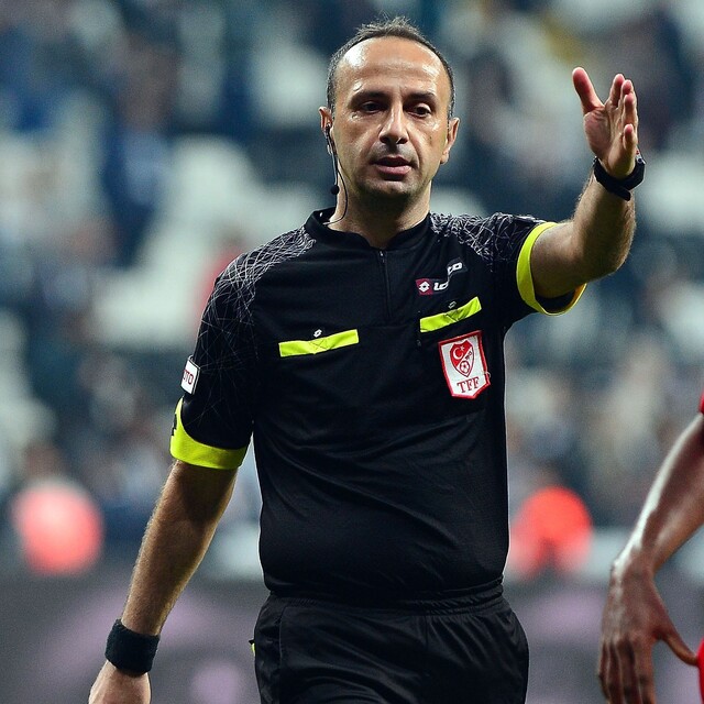 Barış Şimşek tekrar VAR odasında!