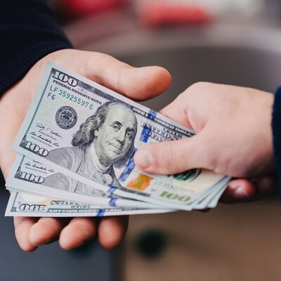 8 ülke daha dolar kullanmayı bırakıyor