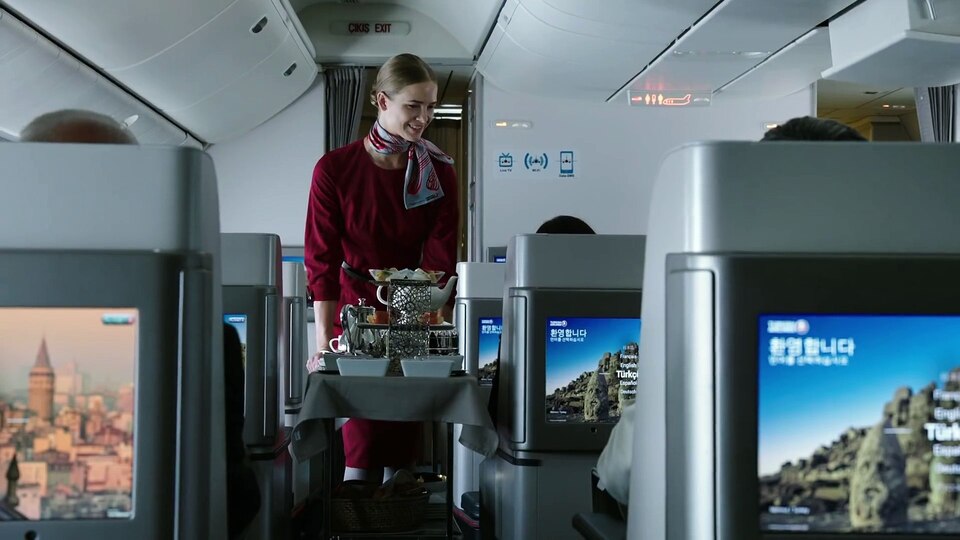 THY'yi, Oscarlı yönetmenin reklamı uçuracak