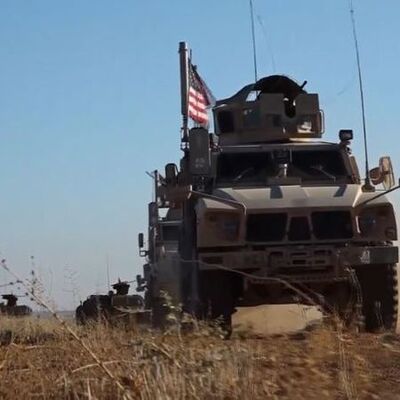 ABD'li askerlerin YPG ile Münbiç'de hendek devriyesi!