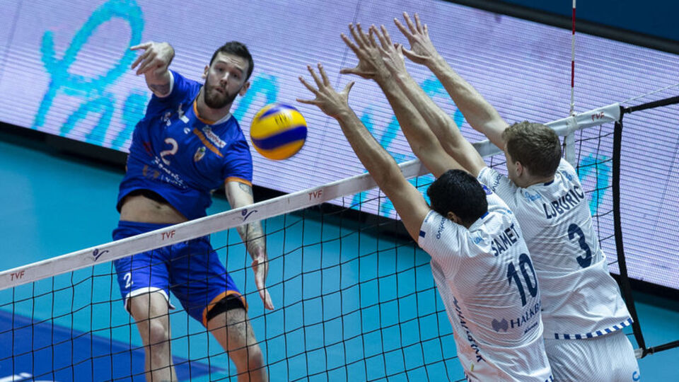 Halkbank, İnegöl'ü rahat geçti