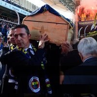 Binler Koray için ağladı!