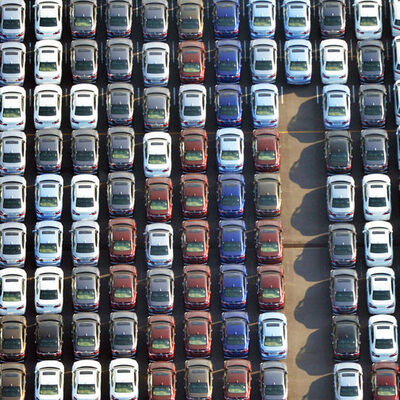 2.5 milyar dolar gümrükte!