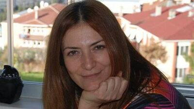 Soruşturma başlatıldı! 4. kattaki balkondan çarşafla inmeye kalktı!