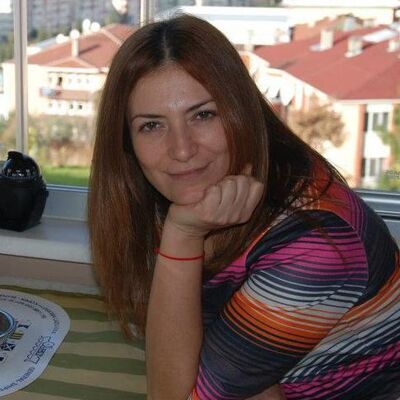 Soruşturma başlatıldı! 4. kattaki balkondan çarşafla inmeye kalktı!