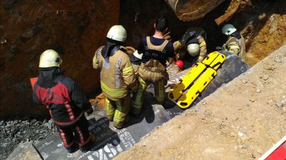 Çekmeköy'de İSKİ kazısında göçük meydana geldi