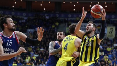 Fenerbahçe uzatmada kazandı