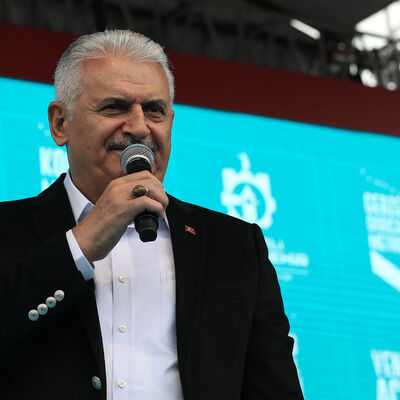 Binali Yıldırım'dan adaylık açıklaması