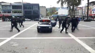 Polis ekipleri son anda kurtuldu!