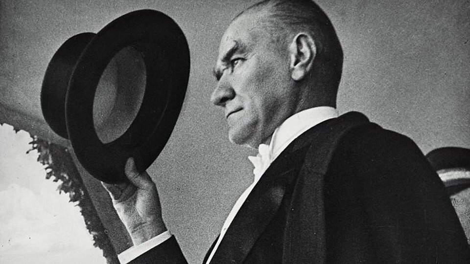 Atatürk'ü Anma Günü'ne özel şiirler