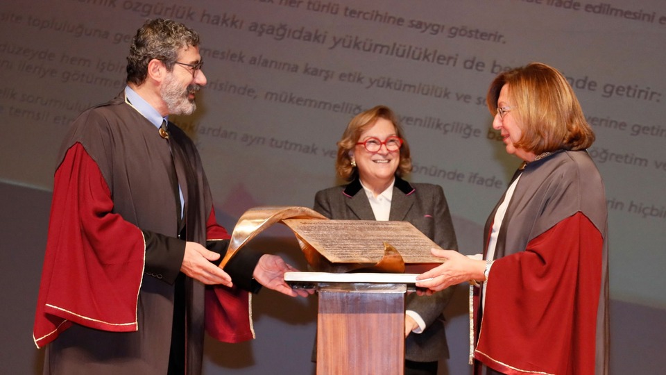 Sabancı Üniversitesi'nin yeni rektörü Yusuf Leblebici oldu