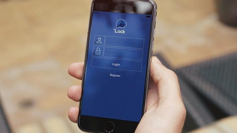 Hapis cezası alan FETÖ sanığı kadından kocasına: "Yaktın başımı!"